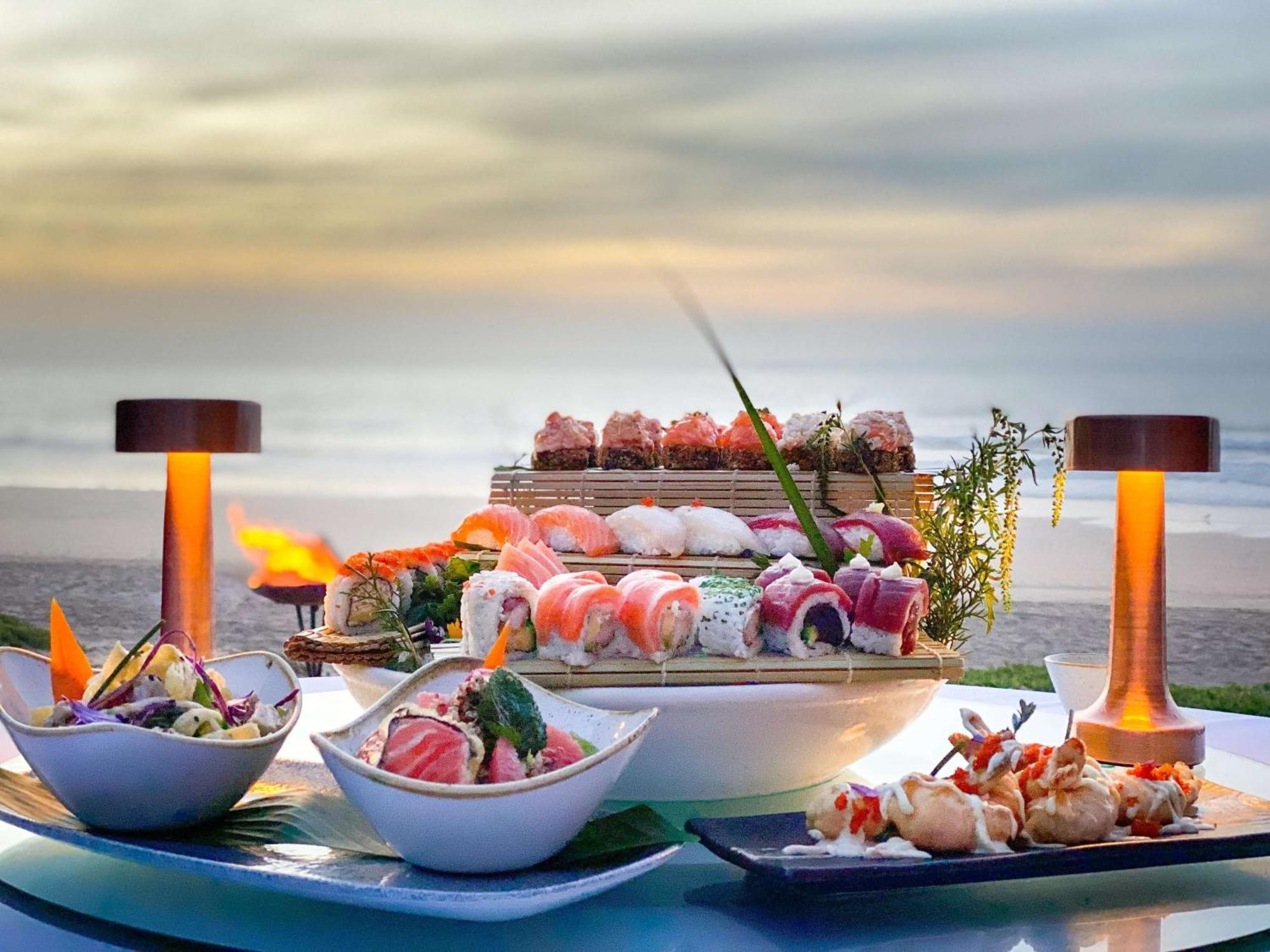 마자간 비치&골프 리조트 엘자디다 외부 사진 Sushi at the beach